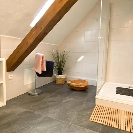 Neu I Groepernblick - Zentrumsnahe I 2 Schlafzimmer I 100 Qm I Familienfreundlich I Parkplaetze
